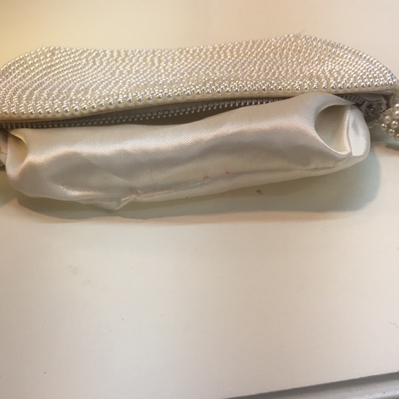 Vintage Bag by Debbie division of JohnWind Imports - Picture 8 of 10